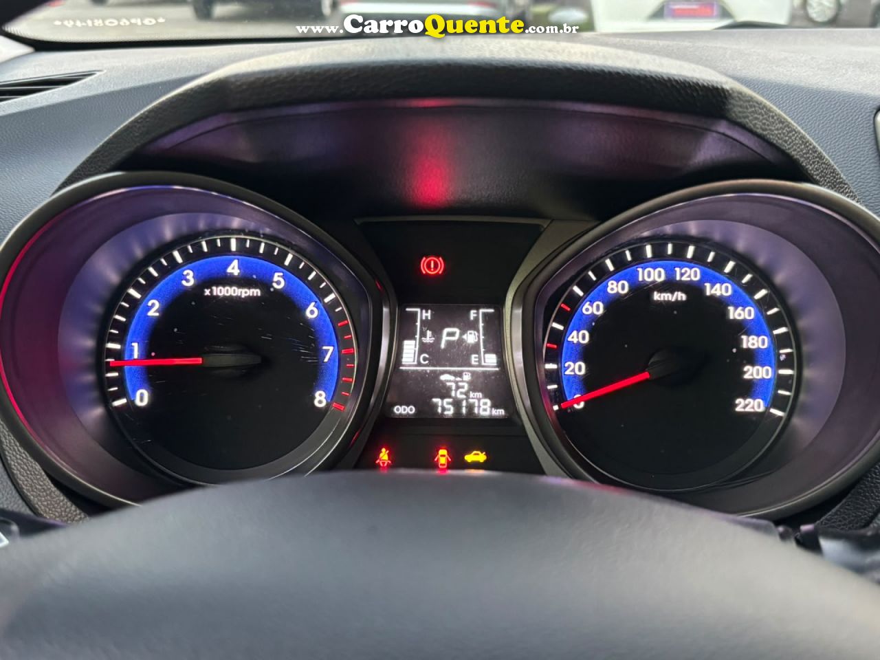 HYUNDAI   HB20X STYLE 1.6 FLEX 16V AUT.   PRATA 2016 1.6 FLEX - Loja