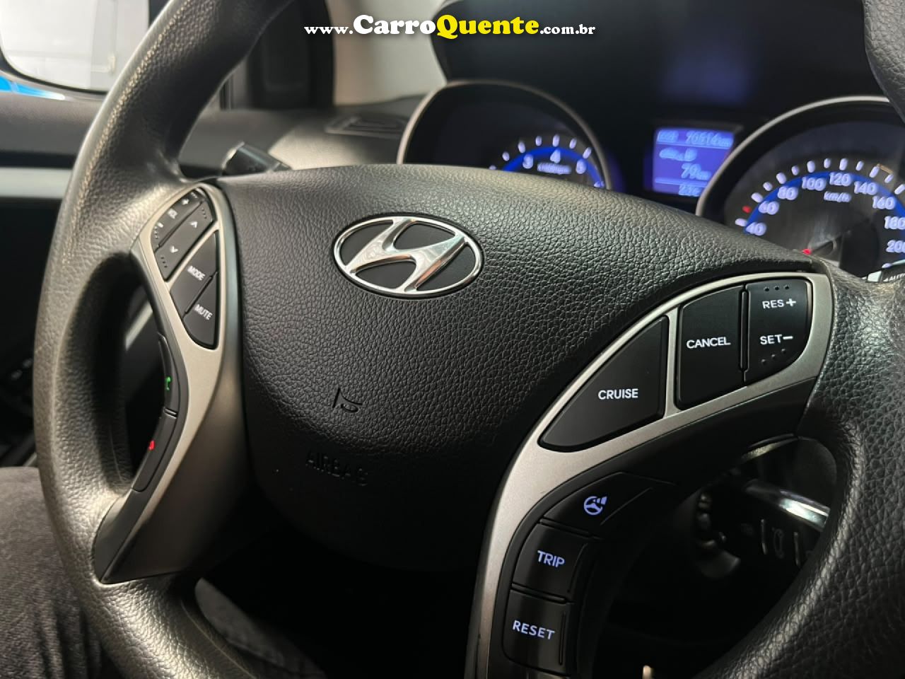HYUNDAI   I30 1.8 16V AUT. 5P   PRATA 2015 1.8 GASOLINA - Loja