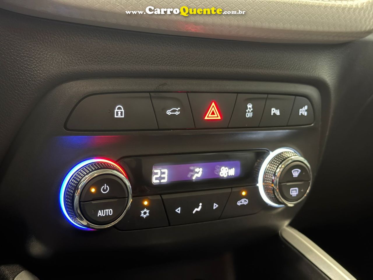 CHEVROLET   ONIX SED. PLUS PREM. 1.0 12V TB FLEX AUT   PRATA 2025 1.0 FLEX - Loja