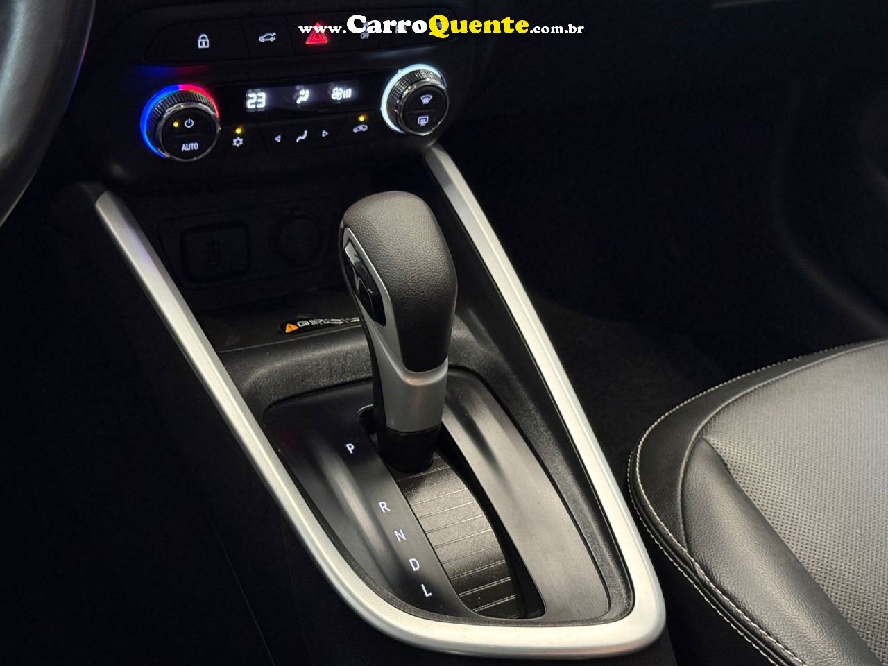 CHEVROLET   ONIX SED. PLUS PREM. 1.0 12V TB FLEX AUT   PRATA 2025 1.0 FLEX - Loja