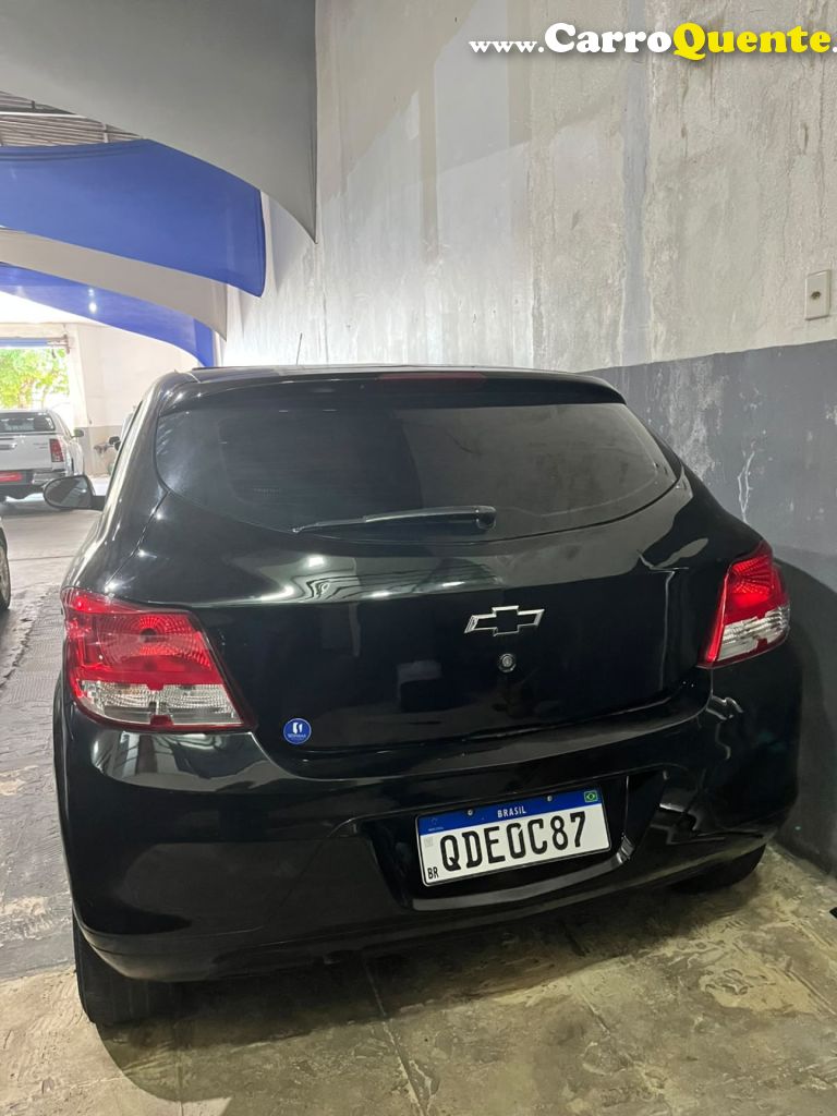 CHEVROLET   ONIX HATCH LT 1.4 8V FLEXPOWER 5P MEC.   PRETO 2015 1.4 FLEX - Loja
