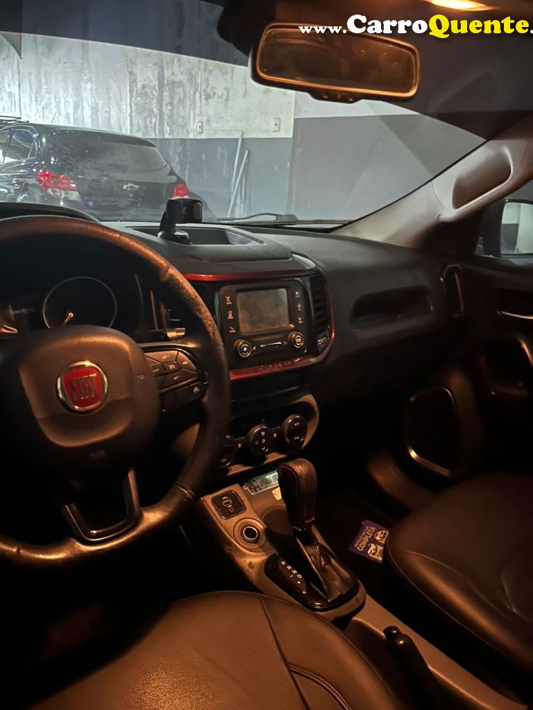 FIAT   TORO FREEDOM AT    MARROM 2017 1.8 FLEX - Loja