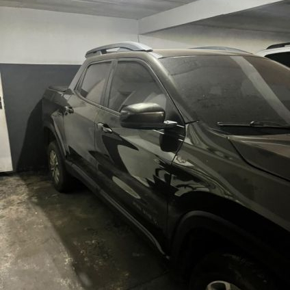 FIAT   TORO FREEDOM AT    MARROM 2017 1.8 FLEX