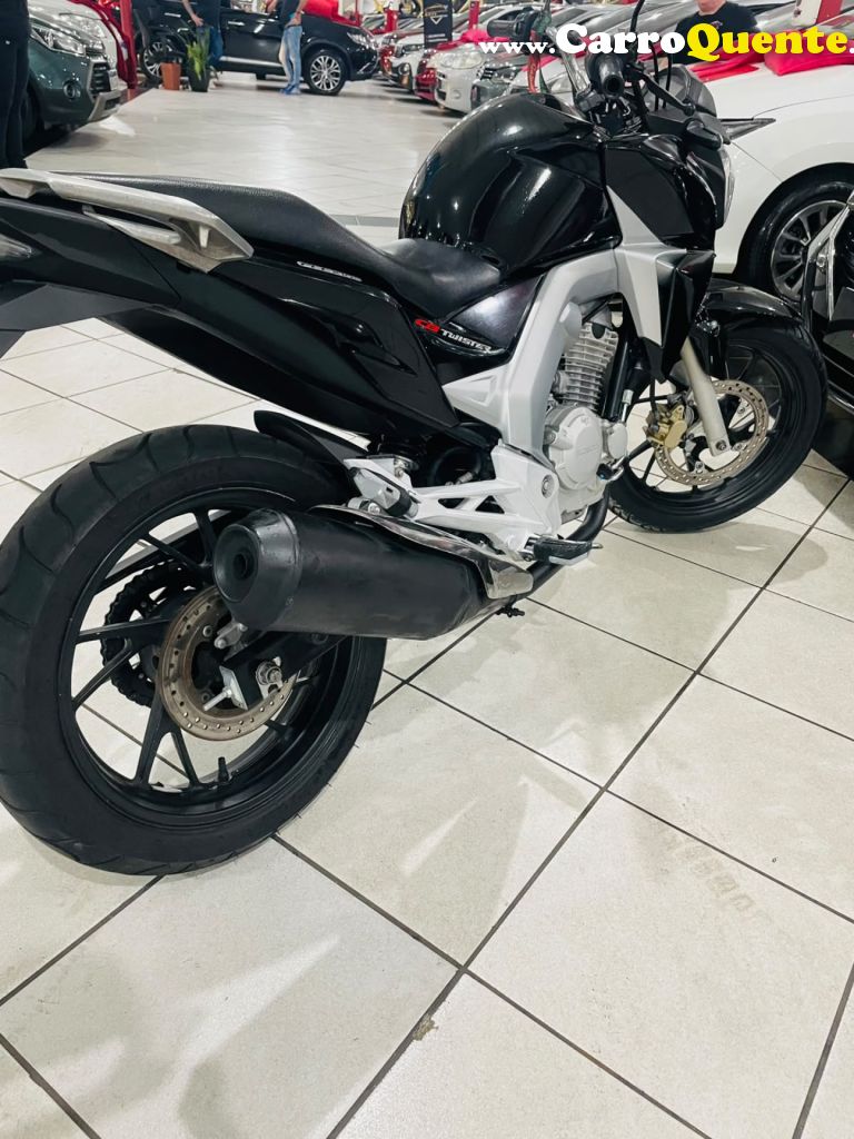 HONDA   CB TWISTERFLEXONE 250CC   PRETO 2016 250 GASOLINA - Loja