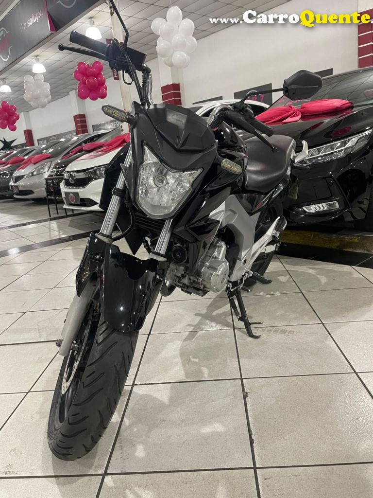 HONDA   CB TWISTERFLEXONE 250CC   PRETO 2016 250 GASOLINA - Loja