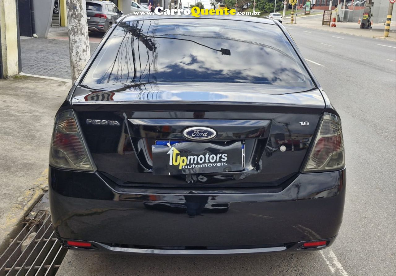 FORD   FIESTA SED. 1.6 8V FLEX 4P   PRETO 2012 1.6 FLEX - Loja