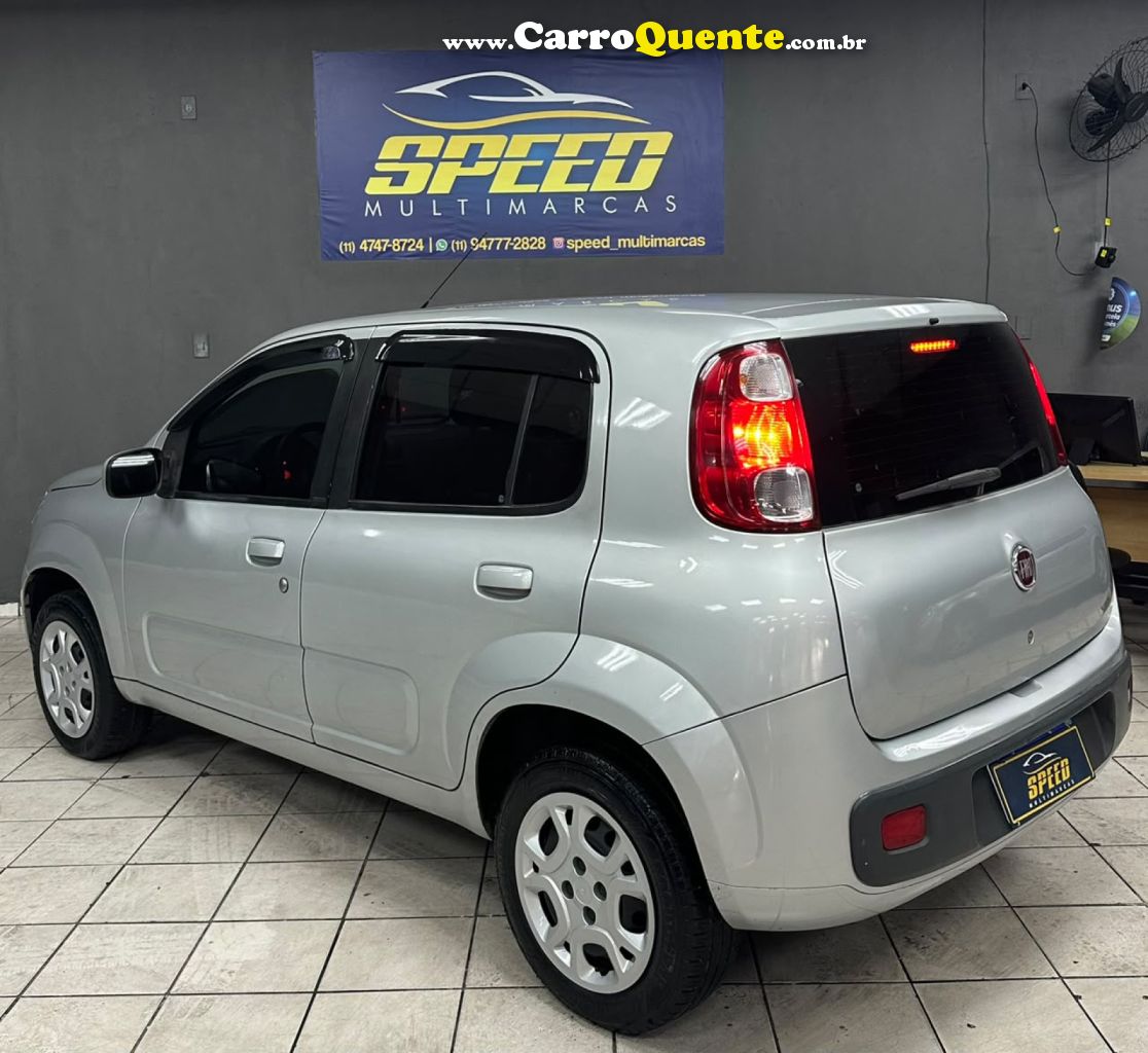 FIAT   UNO VIVACE CELEB. 1.0 EVO F.FLEX 8V 5P   PRATA 2014 1.0 FLEX - Loja