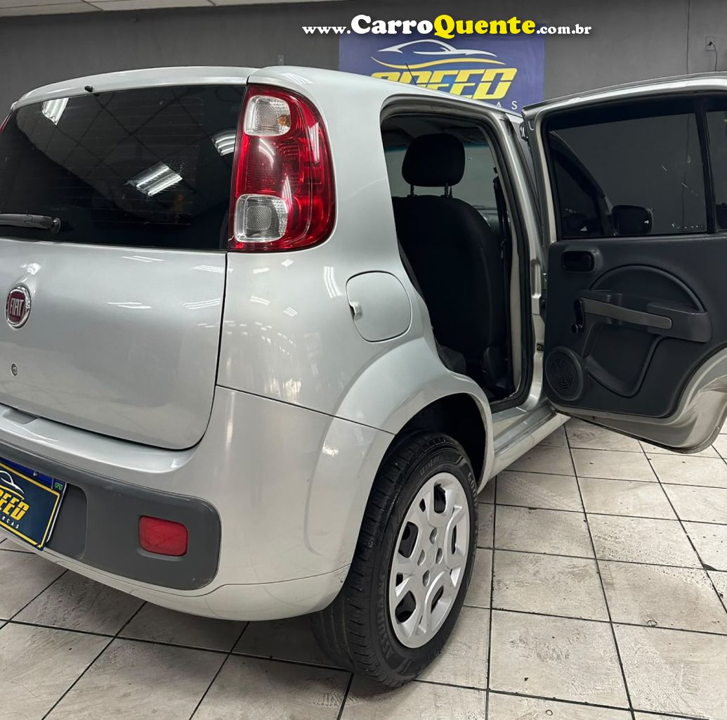 FIAT   UNO VIVACE CELEB. 1.0 EVO F.FLEX 8V 5P   PRATA 2014 1.0 FLEX - Loja