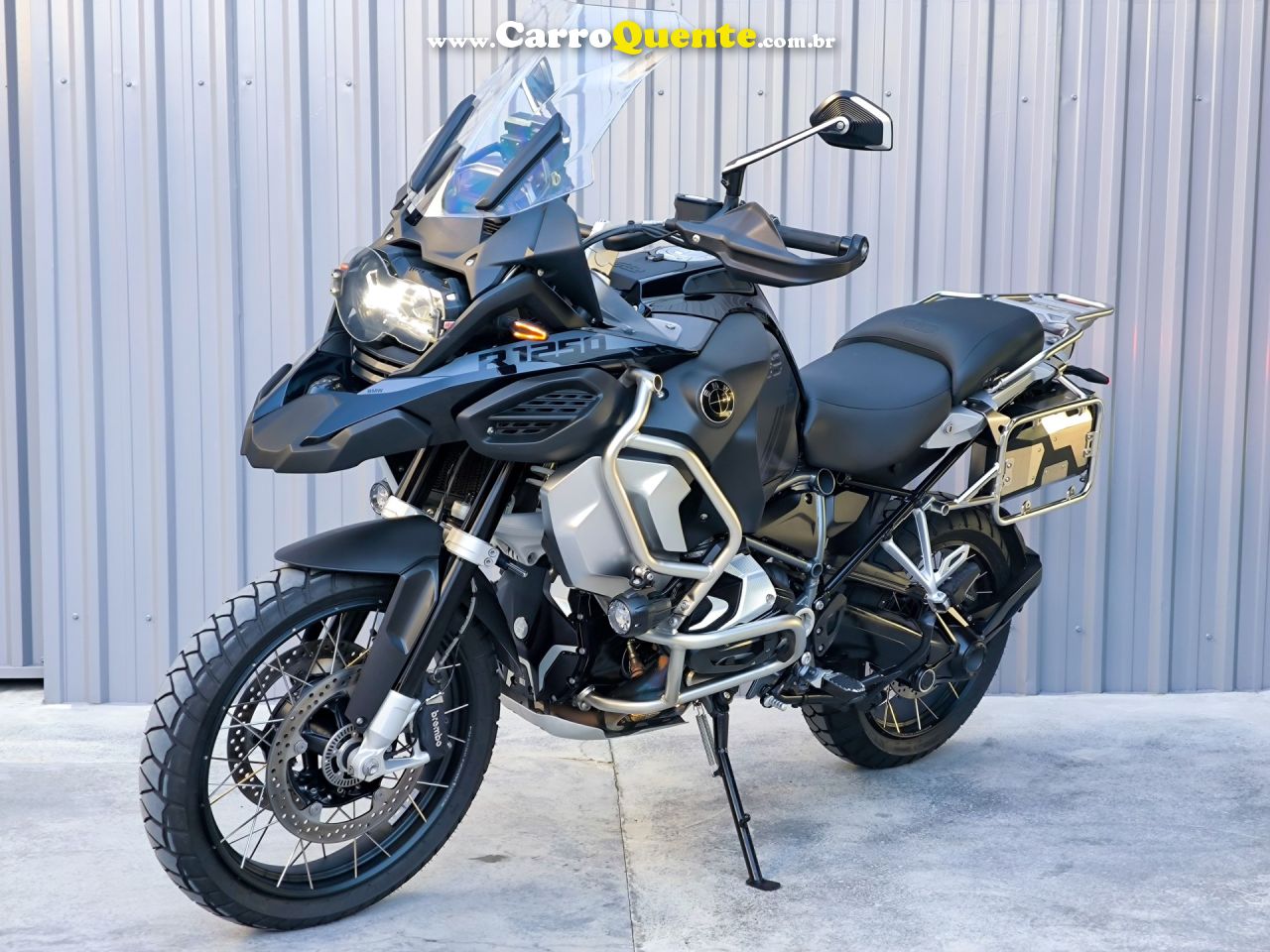 BMW   BMW R1250 GS ADVENTURE TRIPLE BLACK 719   PRETO 2024 1250 GASOLINA - Loja