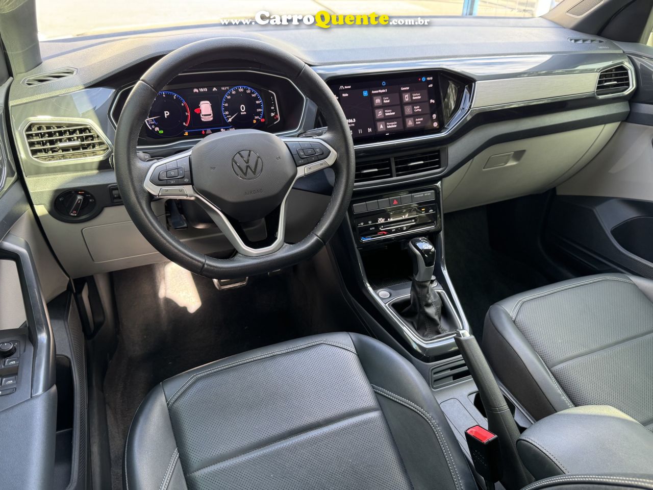 VOLKSWAGEN   T-CROSS HIG. 250 TSI 1.4 FLEX 16V 5P AUT   PRATA 2024 1.4 TSI FLEX - Loja