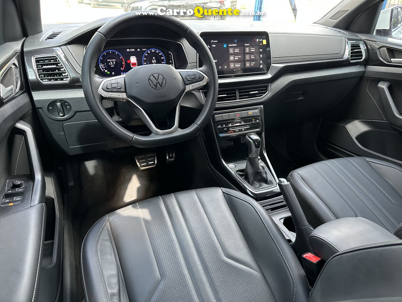 VOLKSWAGEN   T-CROSS HIG. 250 TSI 1.4 FLEX 16V 5P AUT   BRANCO 2025 1.4 TSI FLEX - Loja