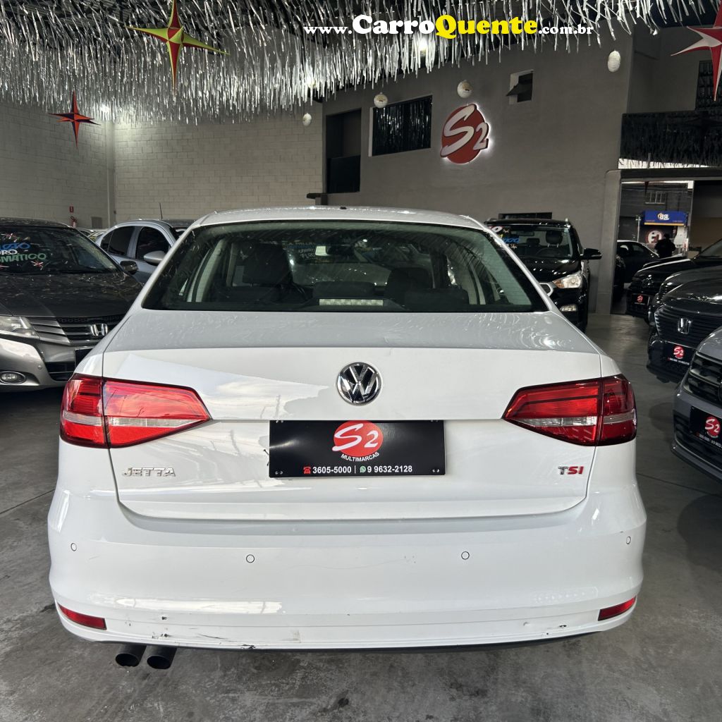 VOLKSWAGEN   JETTA COMFORTLINE 2.0 T.FLEX 8V 4P TIPT.   BRANCO 2015 2.0 GASOLINA - Loja