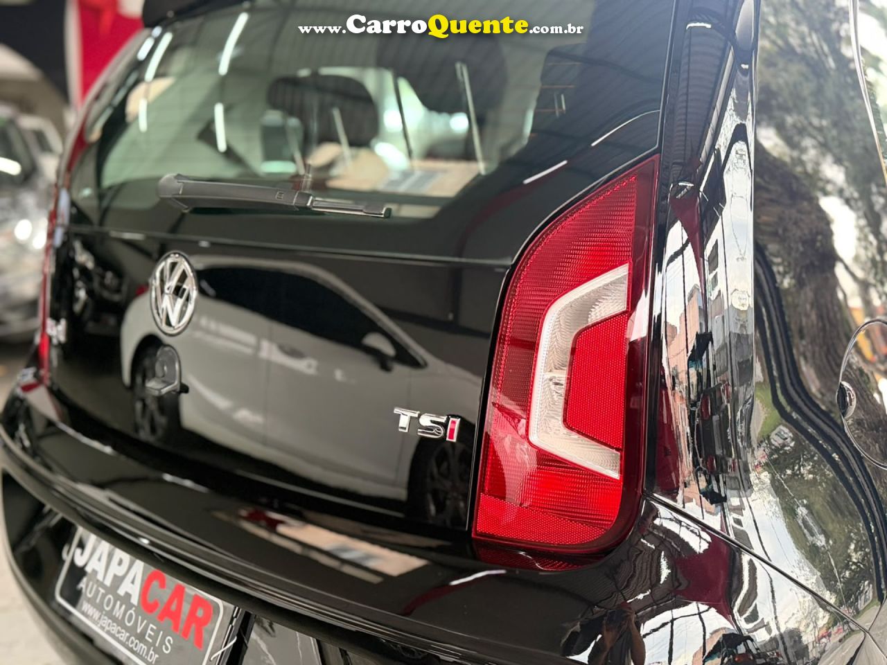 VOLKSWAGEN   UP! MOVE 1.0 TSI TOTAL FLEX 12V 5P   PRETO 2016 1.0 FLEX - Loja