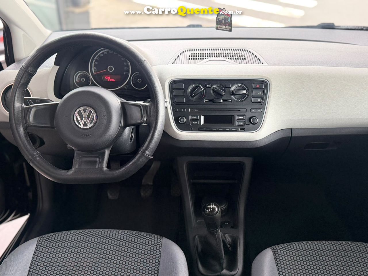 VOLKSWAGEN   UP! MOVE 1.0 TSI TOTAL FLEX 12V 5P   PRETO 2016 1.0 FLEX - Loja
