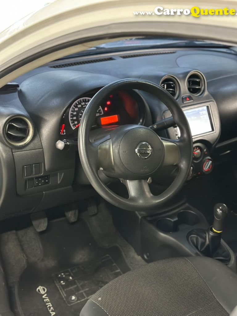 NISSAN   VERSA SV 1.6 16V FLEX FUEL 4P MEC.   BRANCO 2013 1.6 FLEX - Loja