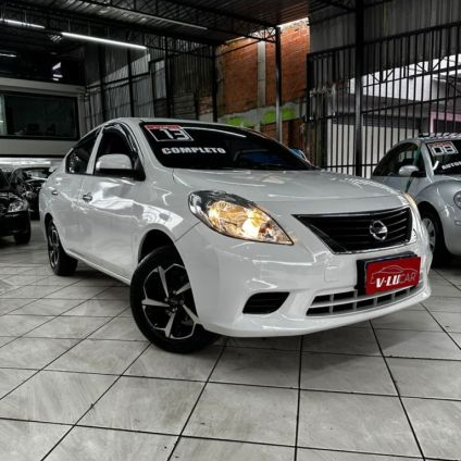 NISSAN   VERSA SV 1.6 16V FLEX FUEL 4P MEC.   BRANCO 2013 1.6 FLEX