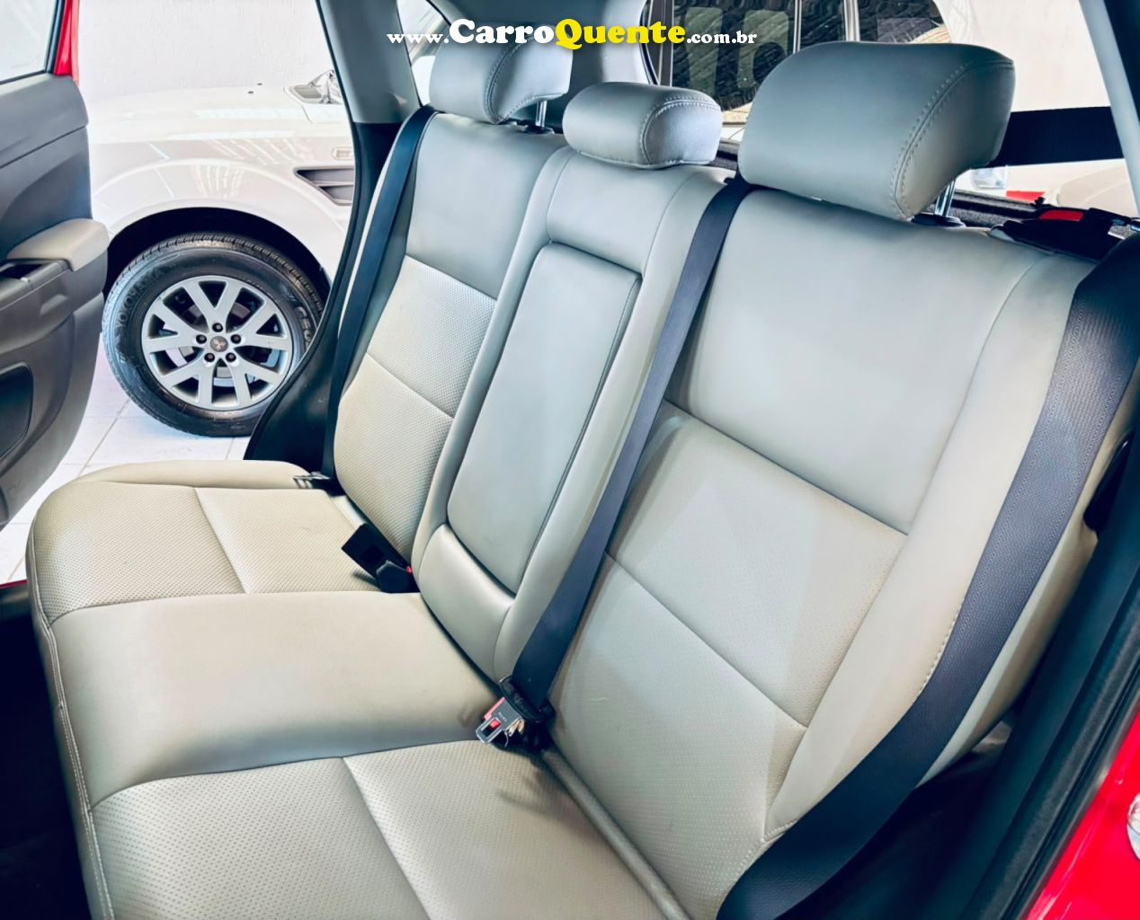 MITSUBISHI   ASX 2.0 16V 160CV AUT.   VERMELHO 2014 2.0 GASOLINA - Loja