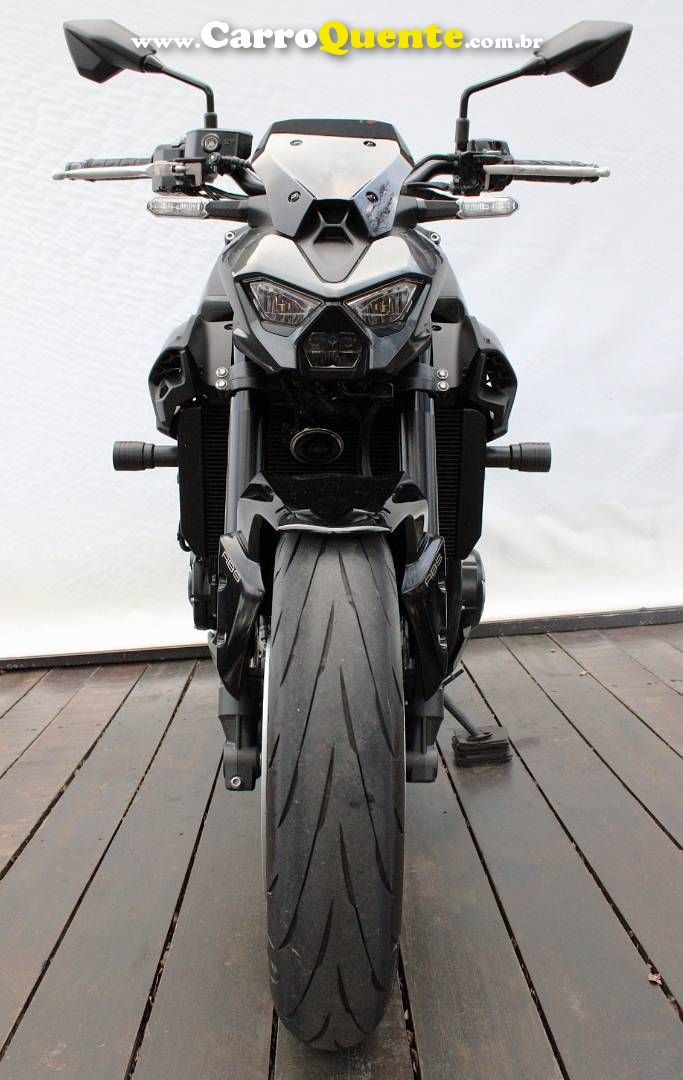 KAWASAKI Z900 2026 - Loja