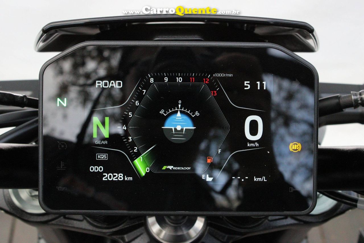 KAWASAKI Z900 2026 - Loja