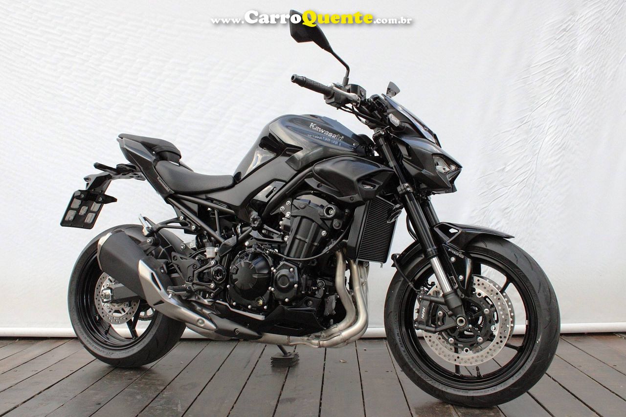 KAWASAKI Z900 2026 - Loja