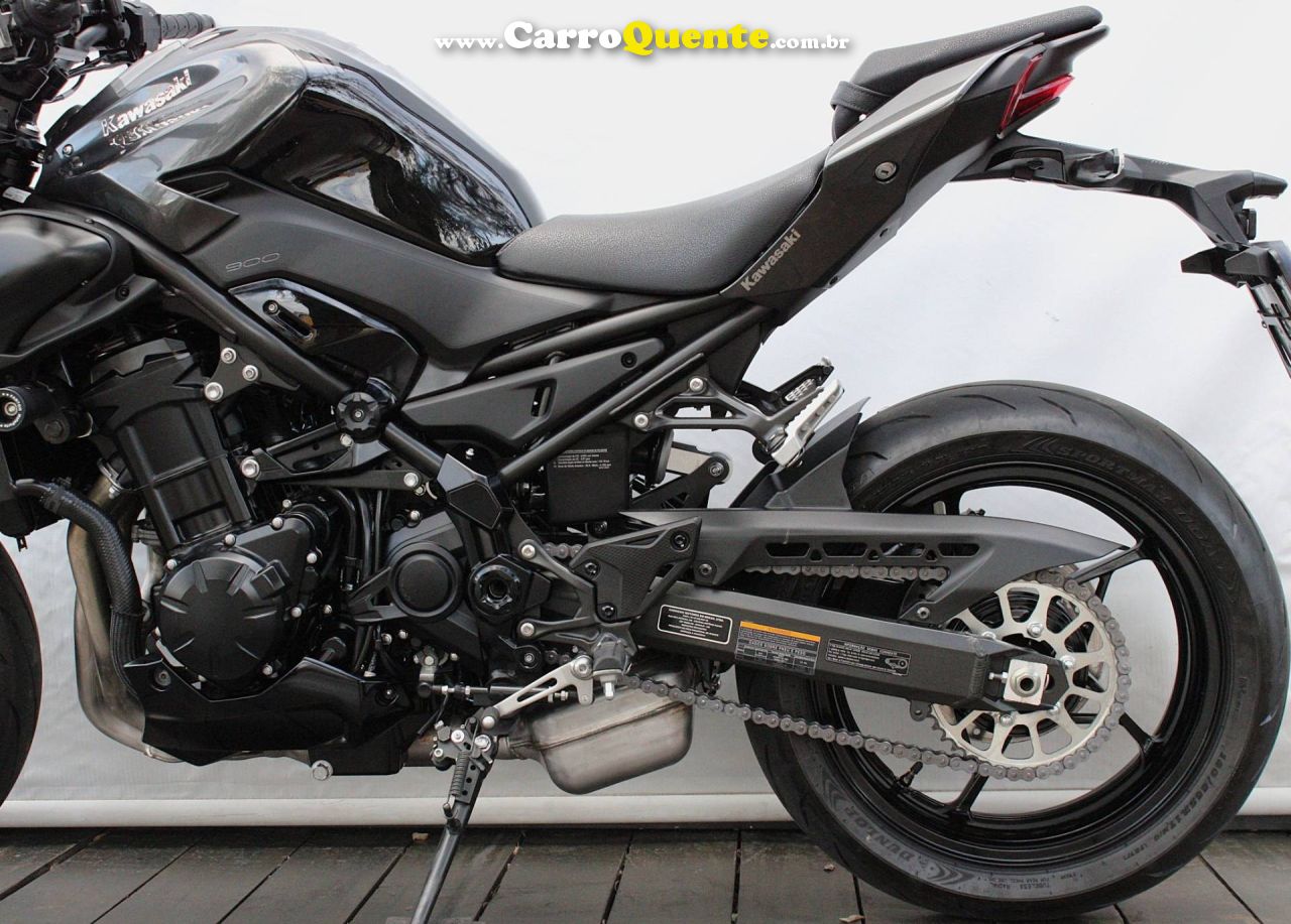 KAWASAKI Z900 2026 - Loja