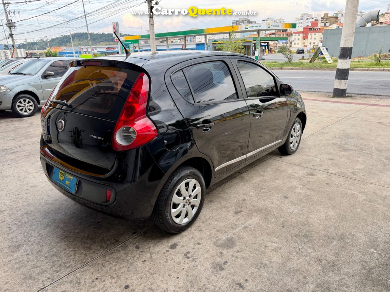 FIAT PALIO 1.0 MPI ATTRACTIVE 8V 2016 - Loja