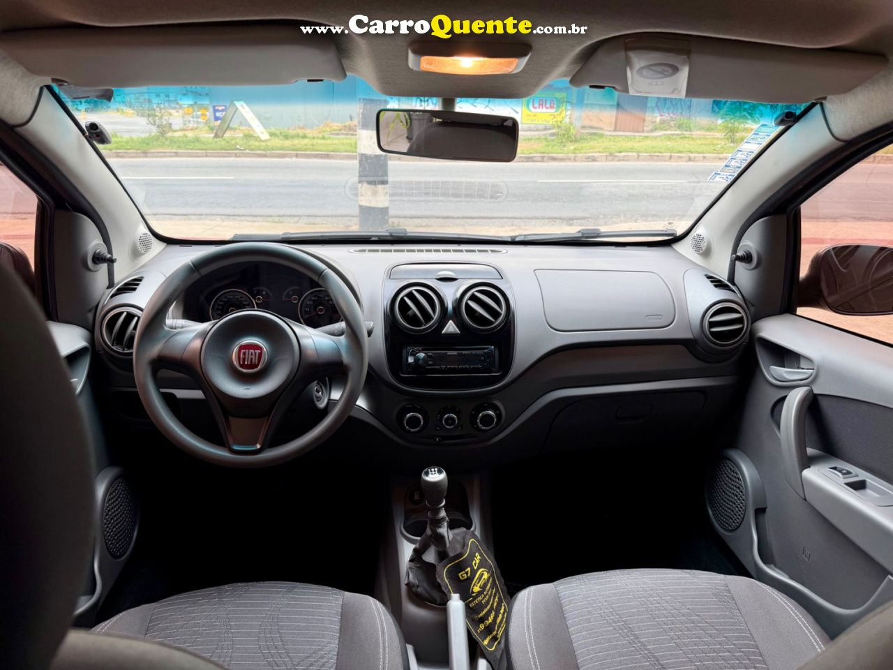 FIAT PALIO 1.0 MPI ATTRACTIVE 8V 2016 - Loja