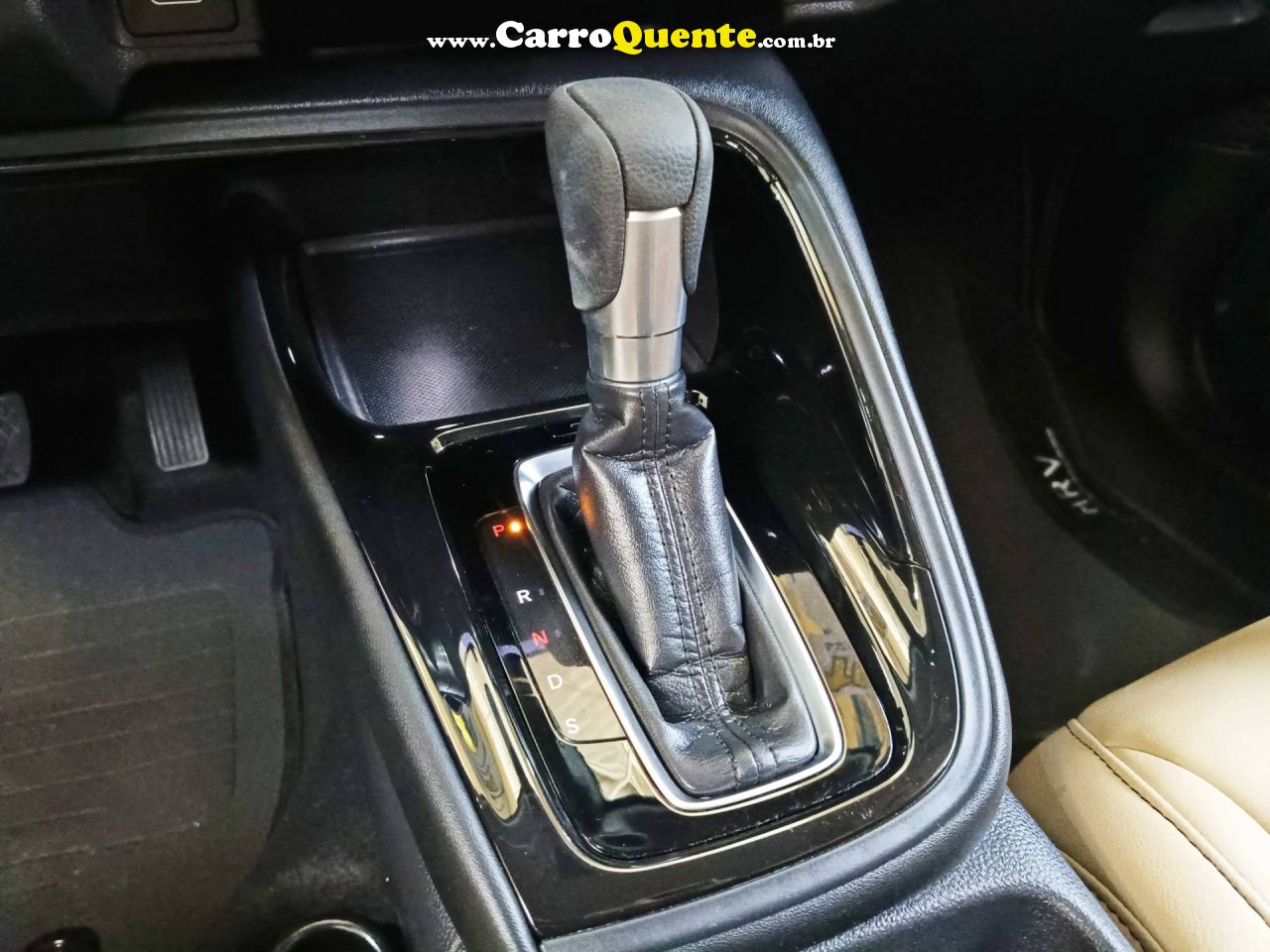 HONDA HR-V 1.5 DI I-VTEC EX 2023 - Loja