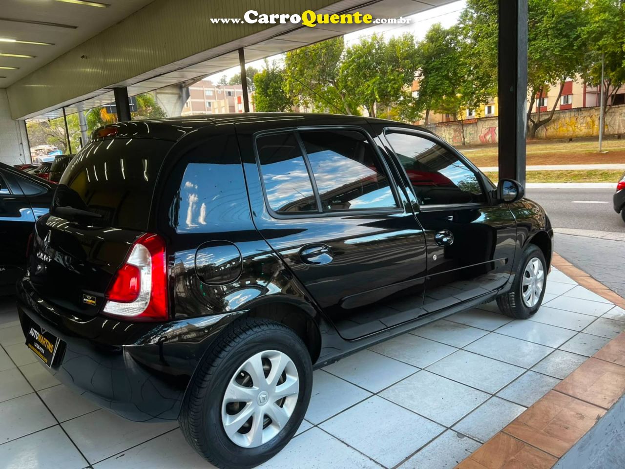 RENAULT CLIO 1.0 EXPRESSION 16V 2016 - Loja