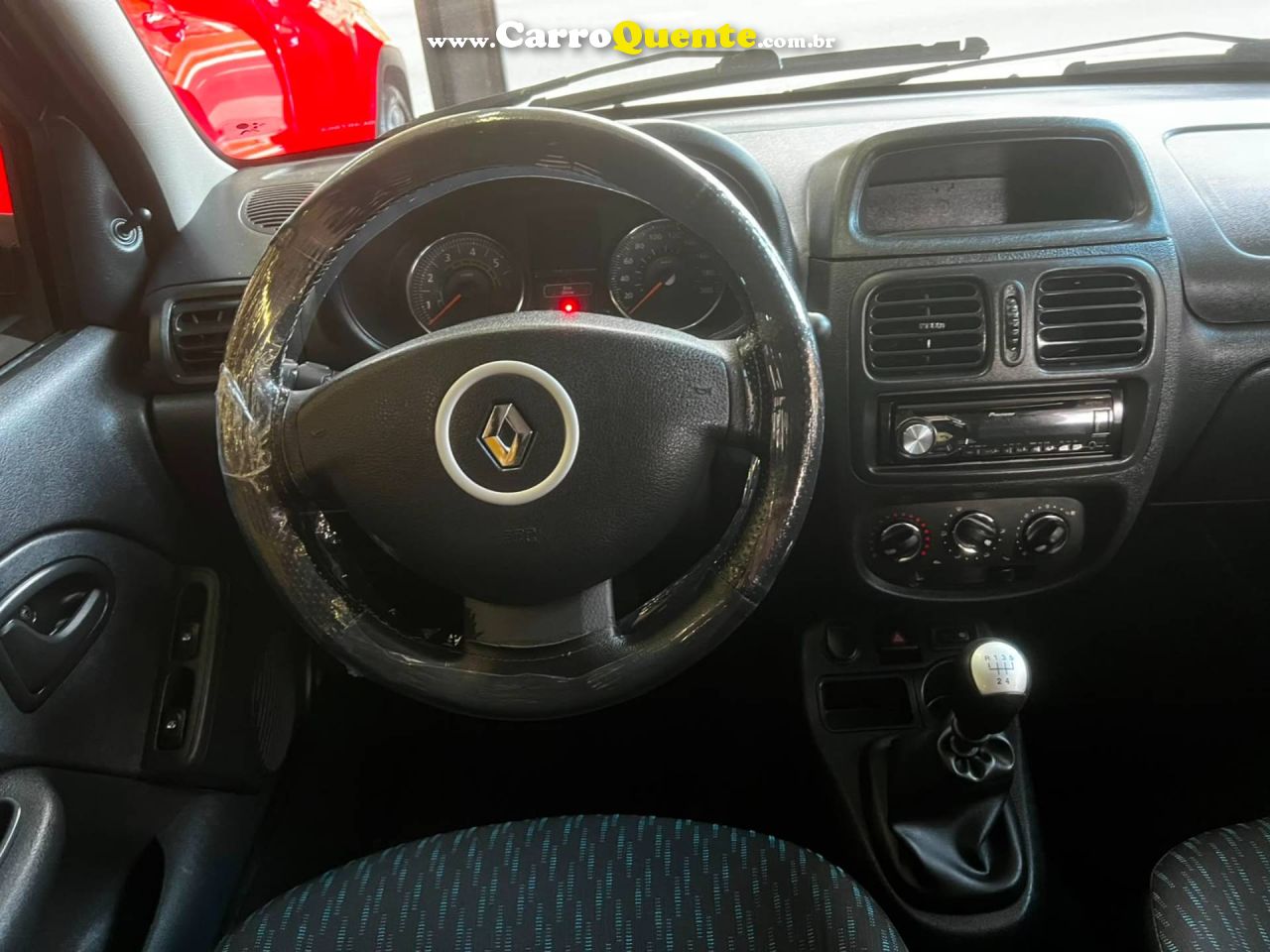 RENAULT CLIO 1.0 EXPRESSION 16V 2016 - Loja