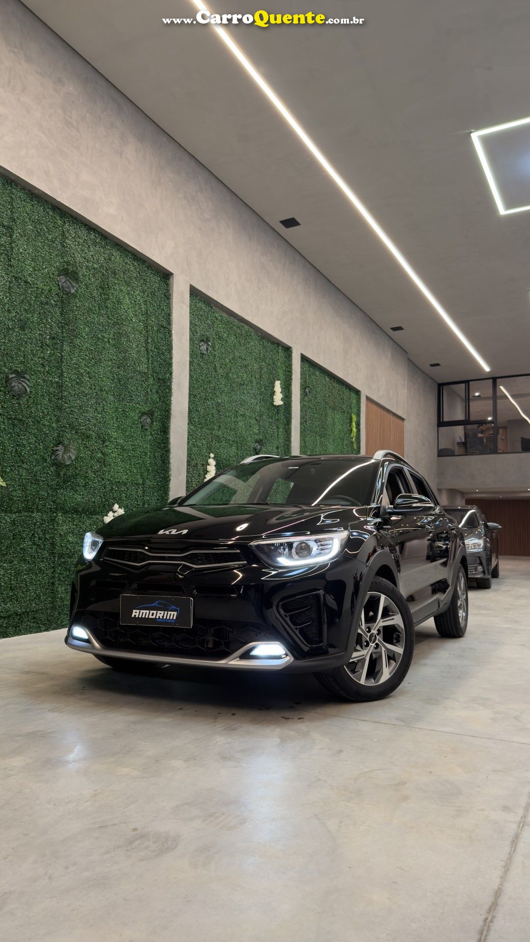 KIA   STONIC SX 1.0 TB AUT. (HÍBRIDO)   PRETO 2022 1.0 GASOLINA - Loja