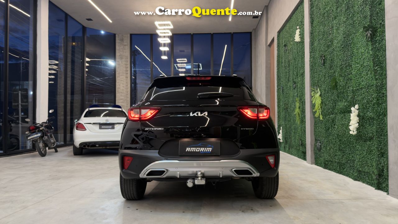 KIA   STONIC SX 1.0 TB AUT. (HÍBRIDO)   PRETO 2022 1.0 GASOLINA - Loja