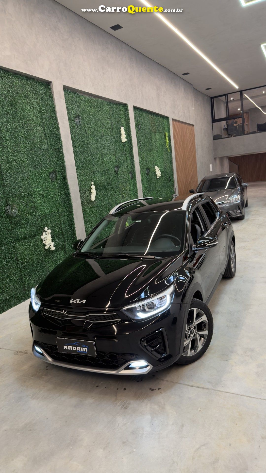 KIA   STONIC SX 1.0 TB AUT. (HÍBRIDO)   PRETO 2022 1.0 GASOLINA - Loja