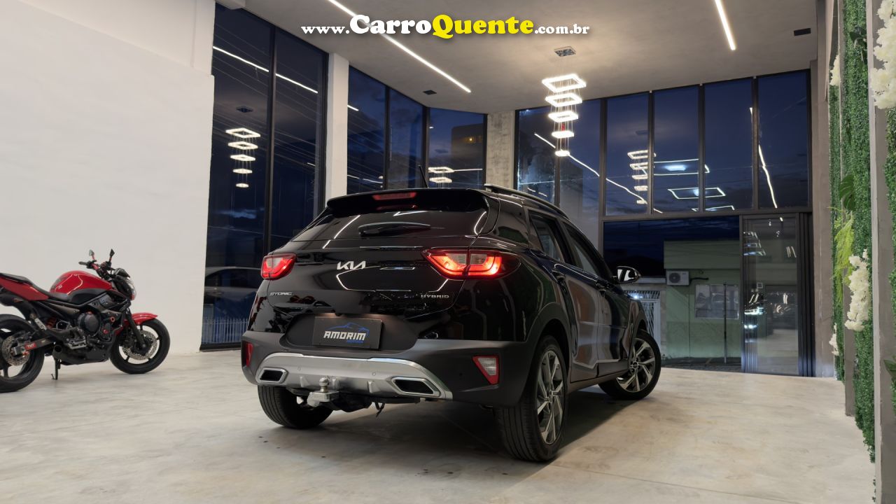 KIA   STONIC SX 1.0 TB AUT. (HÍBRIDO)   PRETO 2022 1.0 GASOLINA - Loja