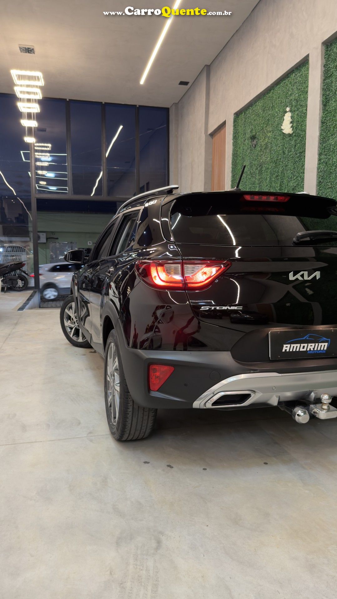 KIA   STONIC SX 1.0 TB AUT. (HÍBRIDO)   PRETO 2022 1.0 GASOLINA - Loja