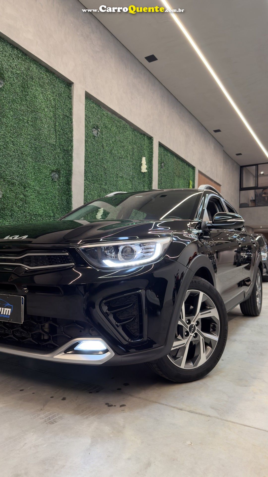KIA   STONIC SX 1.0 TB AUT. (HÍBRIDO)   PRETO 2022 1.0 GASOLINA - Loja