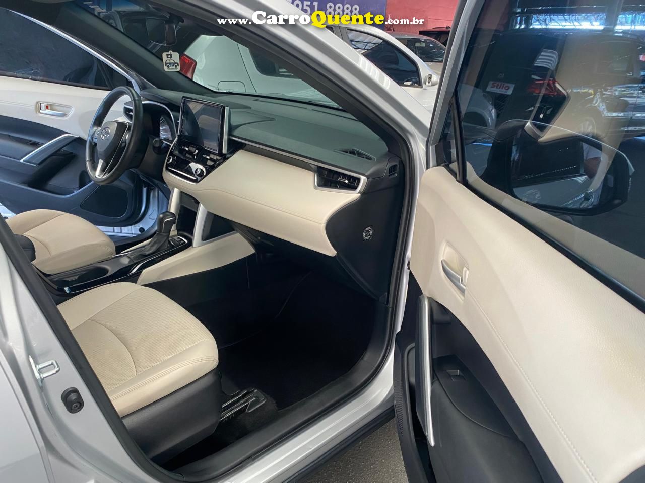 TOYOTA   COROLLA CROSS XRX 1.8 16V AUT.(HYBRID)   PRATA 2023 1.8 GASOLINA E ELÉTRICO - Loja