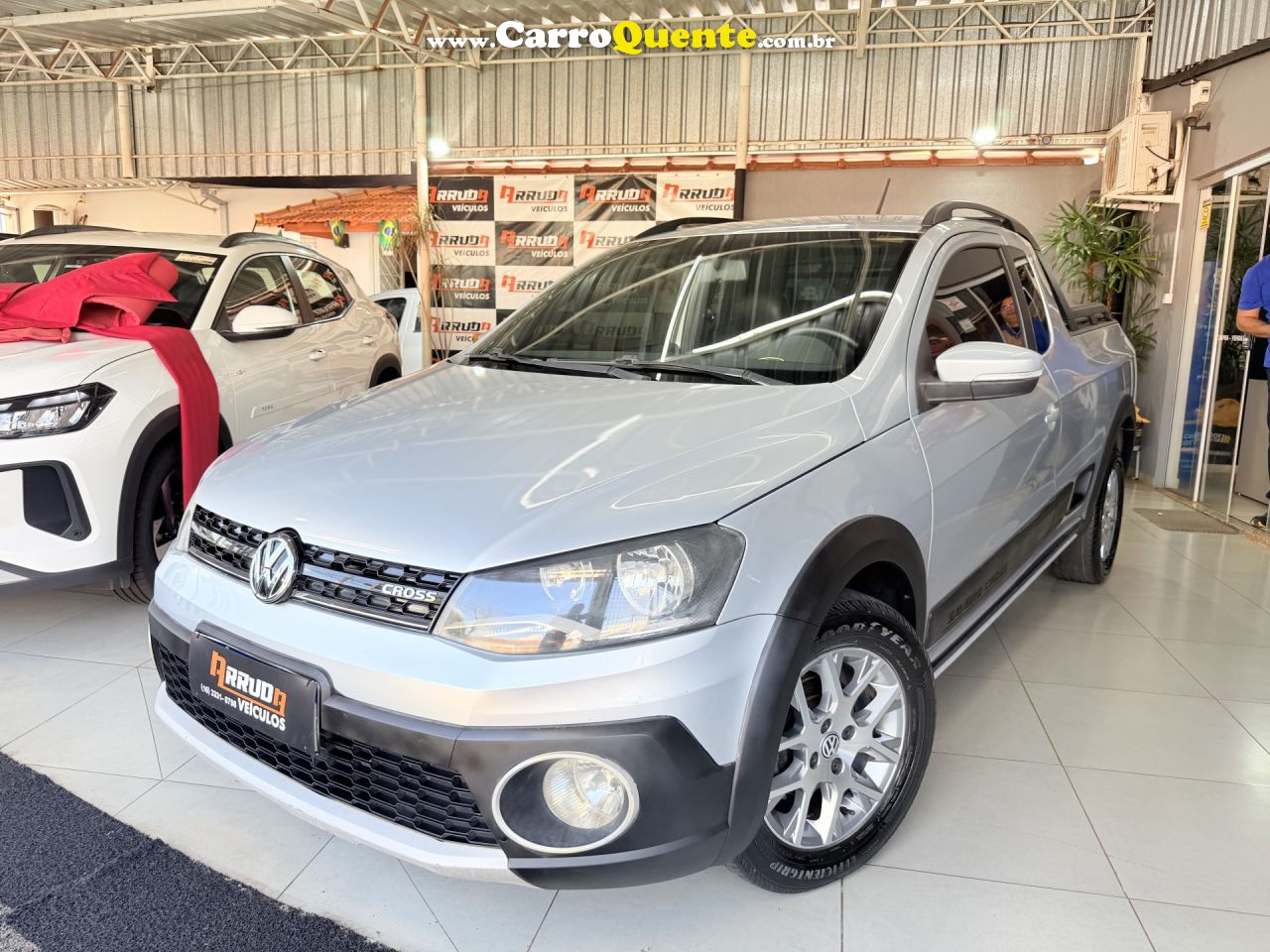 VOLKSWAGEN   SAVEIRO CROSS 1.6 MI TOTAL FLEX 8V CE   PRATA 2014 1.6 FLEX - Loja