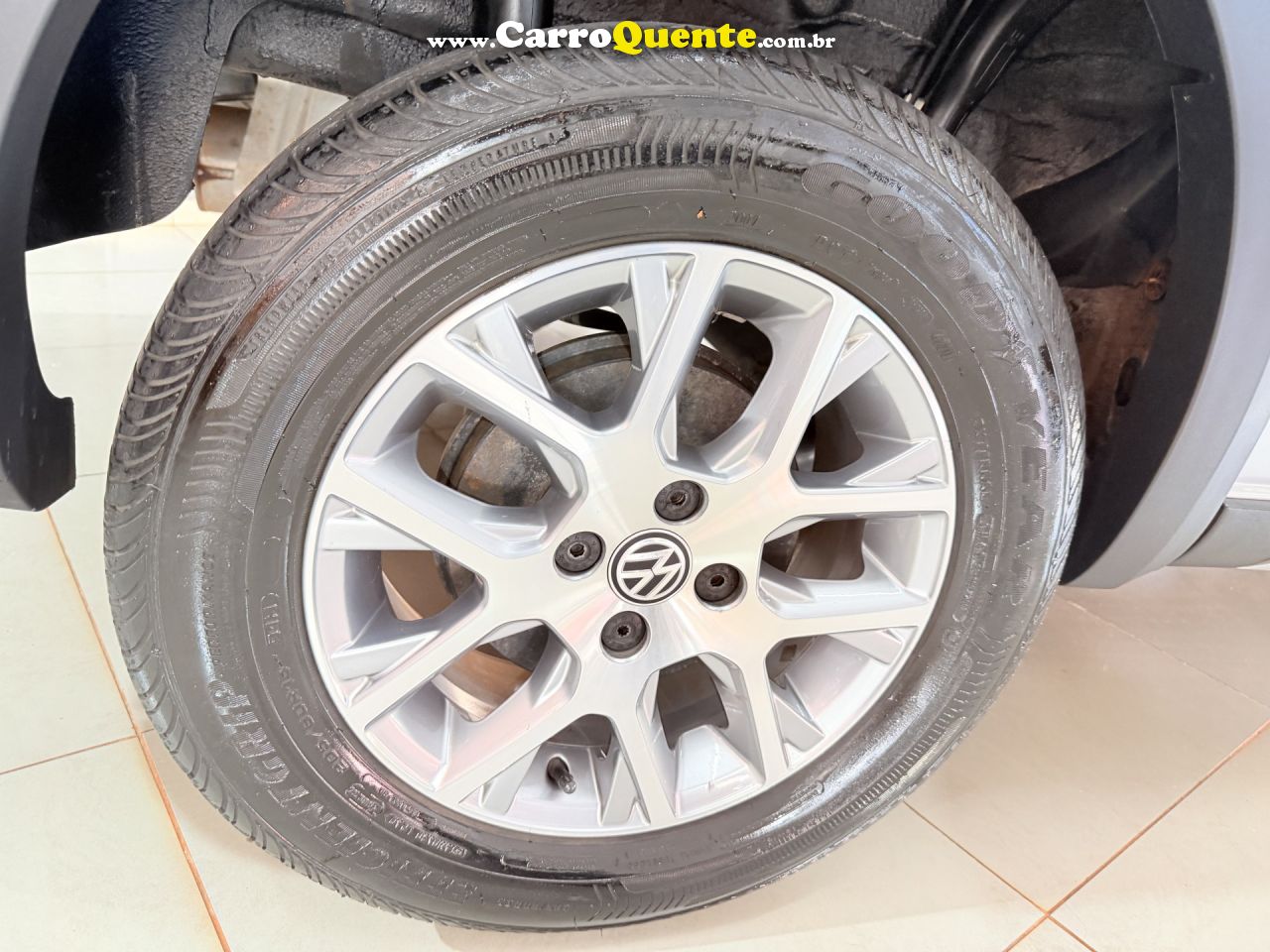 VOLKSWAGEN   SAVEIRO CROSS 1.6 MI TOTAL FLEX 8V CE   PRATA 2014 1.6 FLEX - Loja