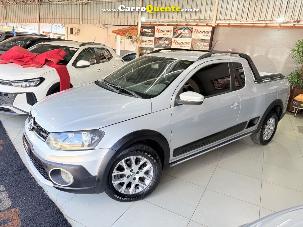 VOLKSWAGEN   SAVEIRO CROSS 1.6 MI TOTAL FLEX 8V CE   PRATA 2014 1.6 FLEX - Loja
