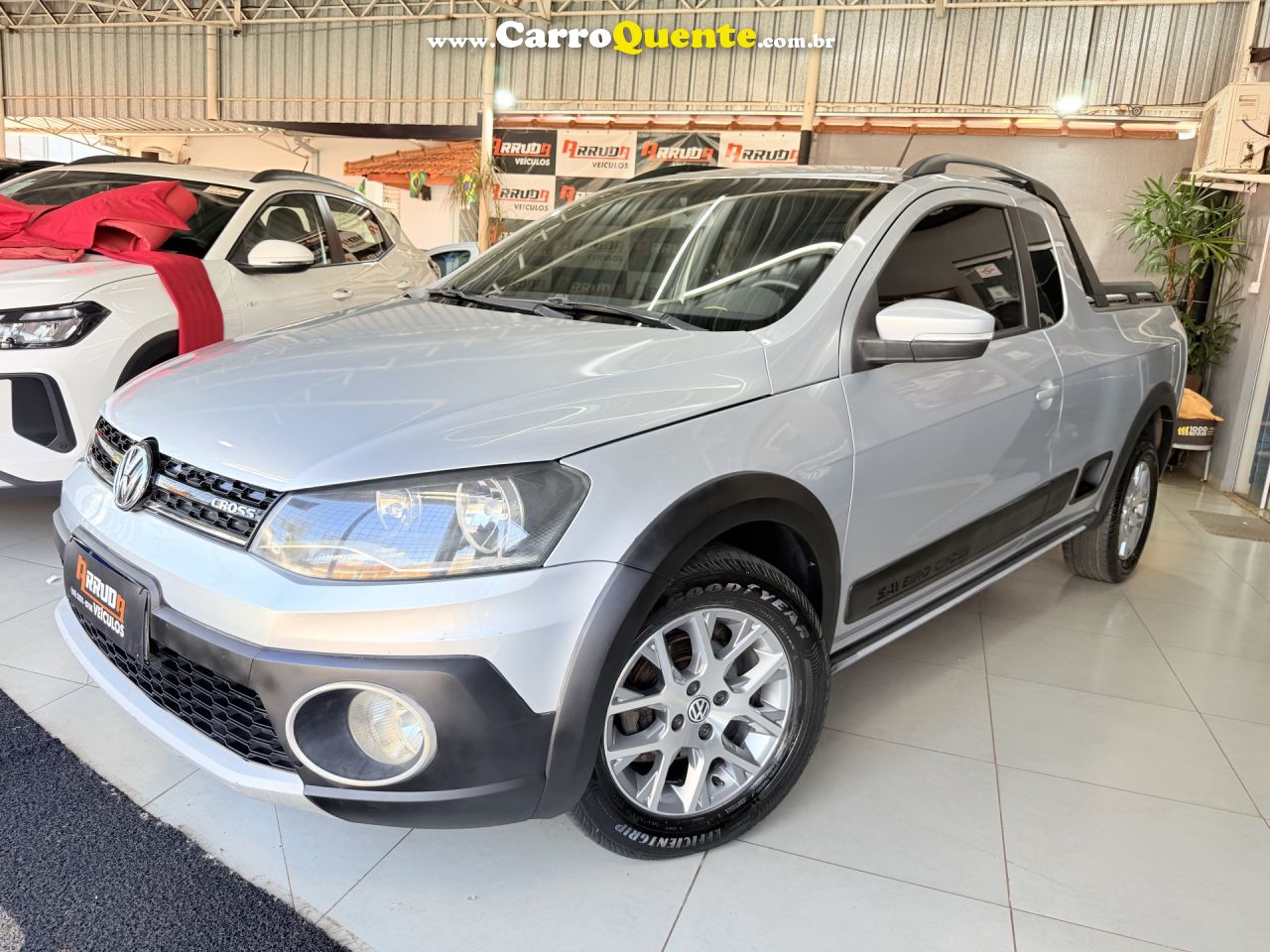 VOLKSWAGEN   SAVEIRO CROSS 1.6 MI TOTAL FLEX 8V CE   PRATA 2014 1.6 FLEX - Loja