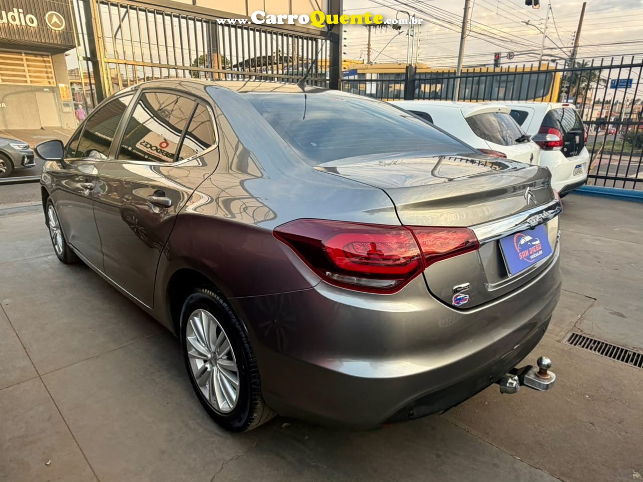 CITROËN   C4 LOUNGE LIVE BUS. 1.6 FLEX AUT.   CINZA 2019 1.6 FLEX - Loja