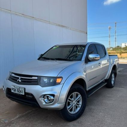 MITSUBISHI   L200 TRITON HPE 3.2 CD TB INT.DIESEL AUT   PRATA 2016 3.2 GASOLINA