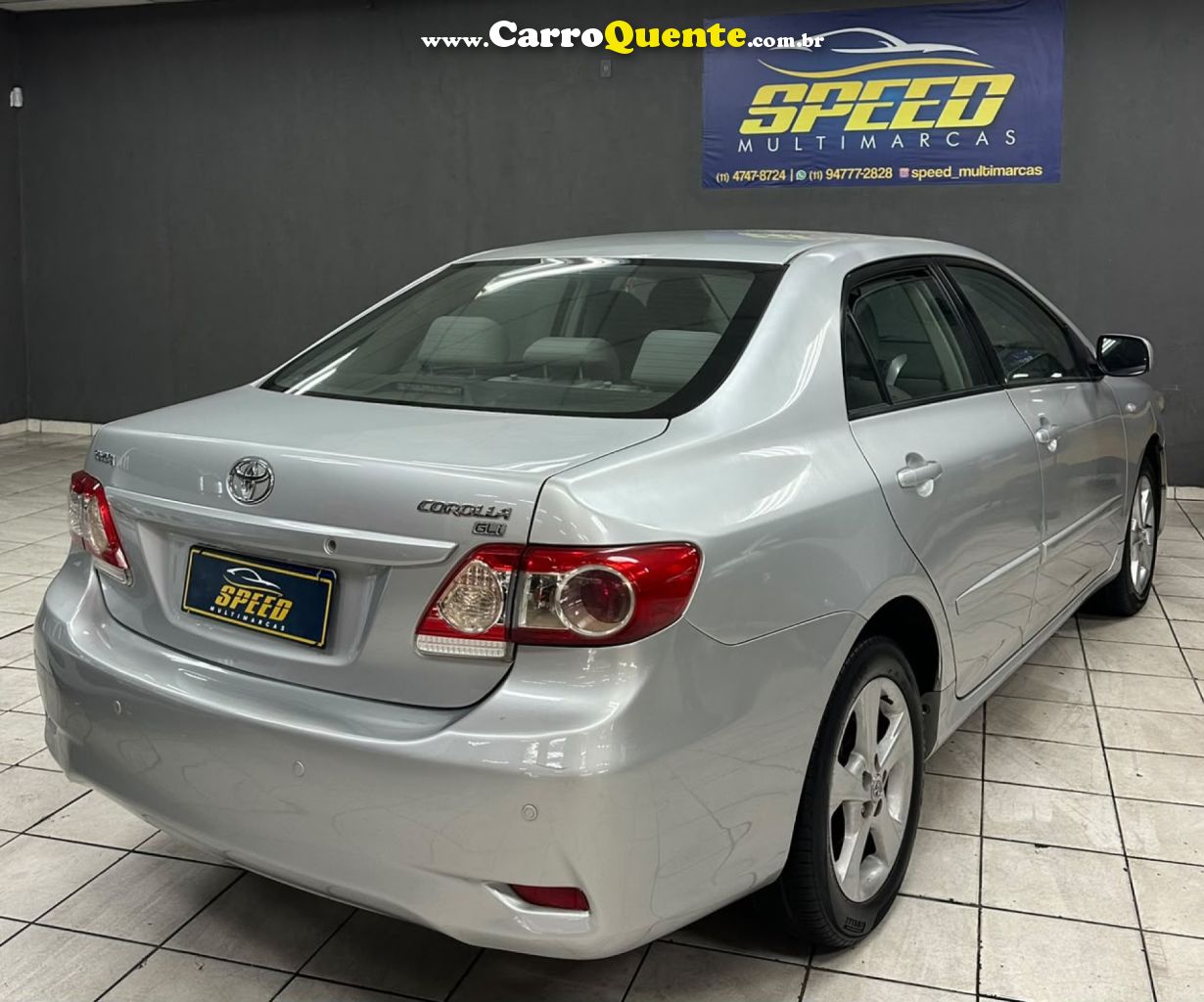TOYOTA   COROLLA GLI 1.8 FLEX 16V  AUT.   PRATA 2013 1.8 FLEX - Loja
