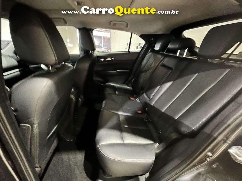 Mitsubishi ECLIPSE CROSS 1.5 MIVEC TURBO GASOLINA HPE-S S-AWC CVT - Loja