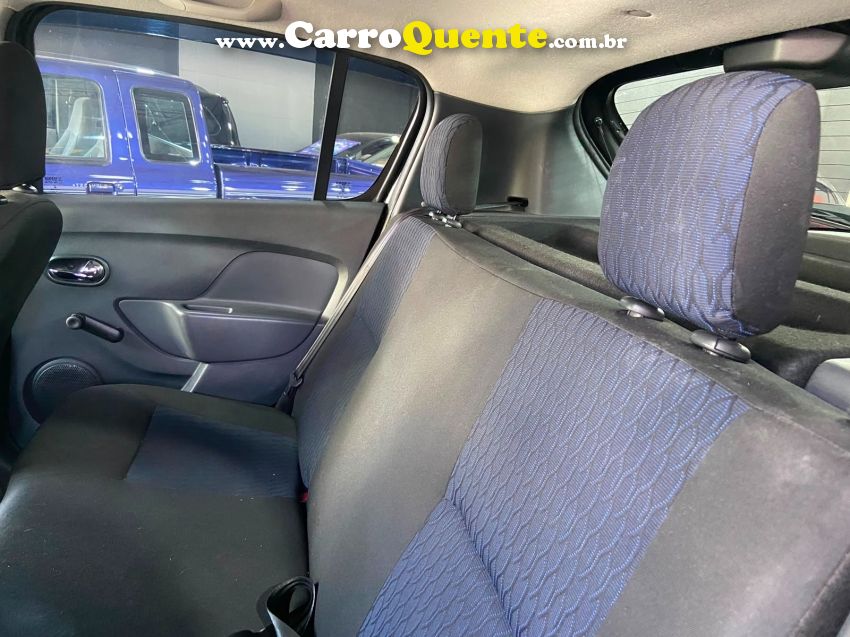 Renault SANDERO 1.6 EXPRESSION 8V FLEX 4P MANUAL - Loja
