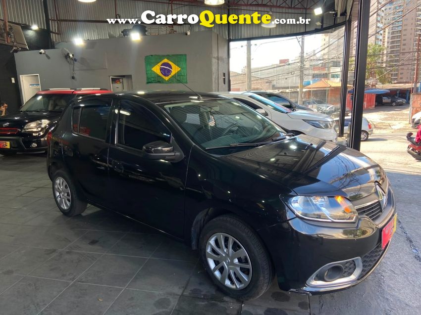 Renault SANDERO 1.6 EXPRESSION 8V FLEX 4P MANUAL - Loja