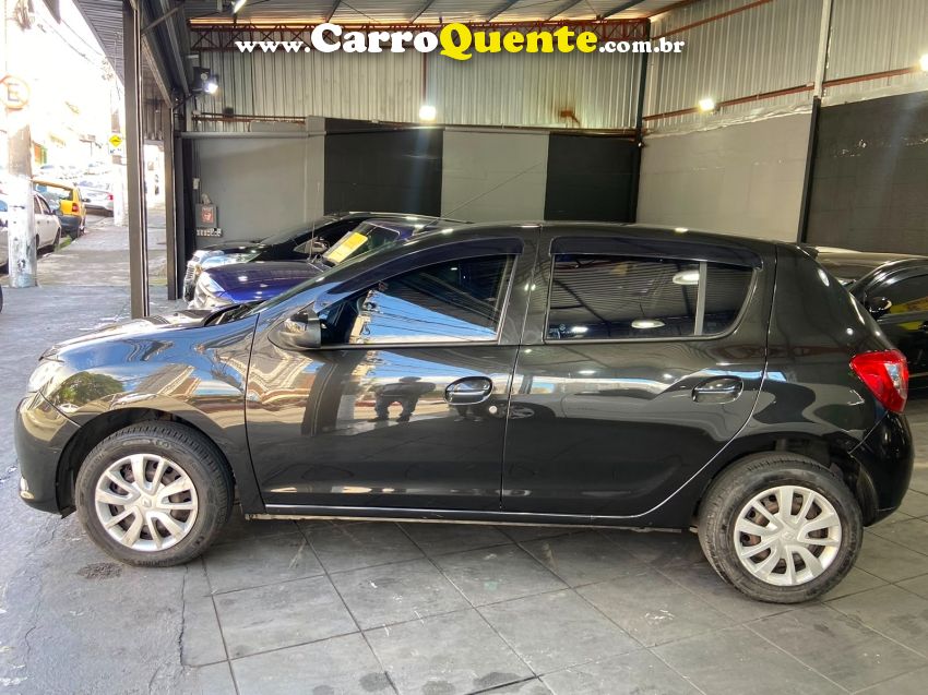 Renault SANDERO 1.6 EXPRESSION 8V FLEX 4P MANUAL - Loja