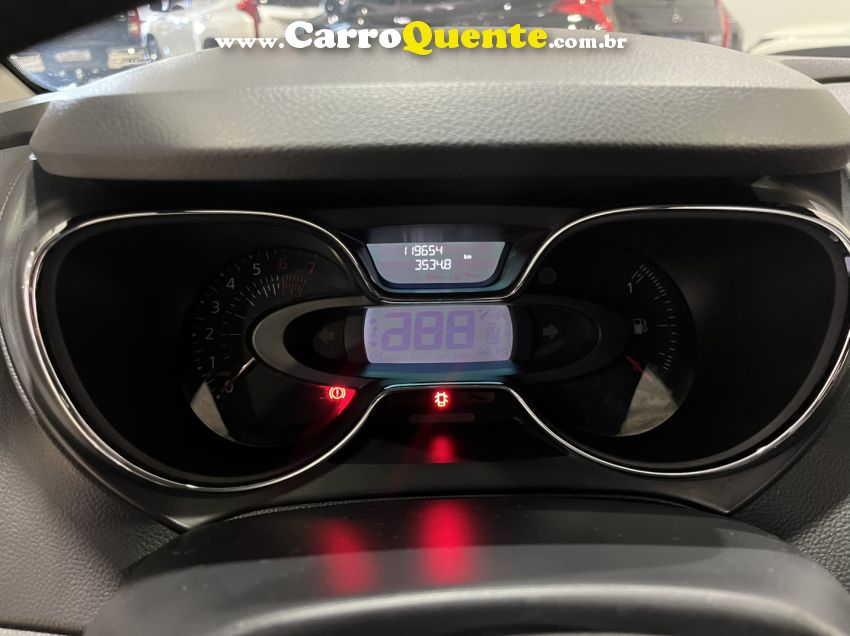 Renault CAPTUR 1.6 16V SCE FLEX ZEN X-TRONIC - Loja