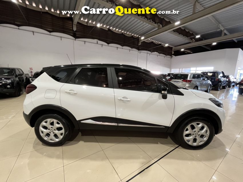 Renault CAPTUR 1.6 16V SCE FLEX ZEN X-TRONIC - Loja
